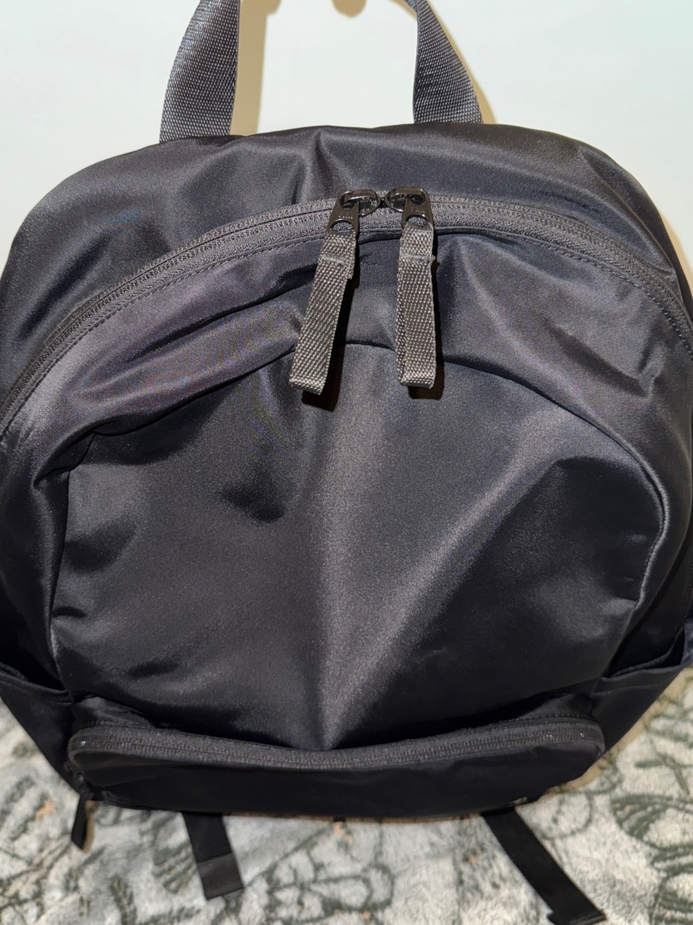 lululemon everywhere backpack 22L - Picture 11 of 12
